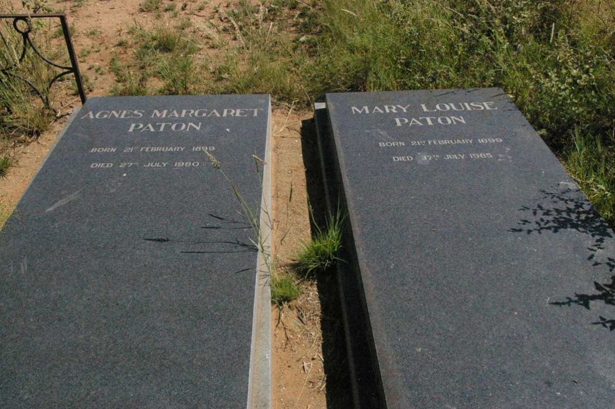 PATON Agnes Margaret 1899-1980 :: PATON Mary Louise 1899-1985