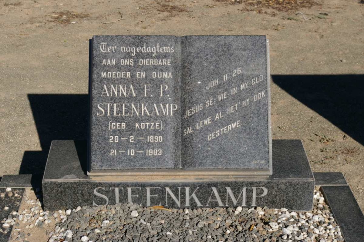 STEENKAMP Anna F.P. nee KOTZE 1890-1983