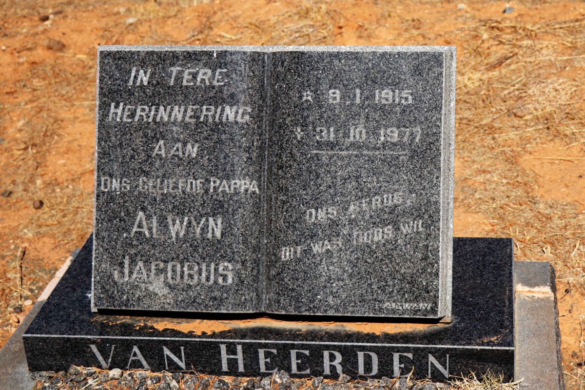 HEERDEN Alwyn Jacobus, van 1915-1977