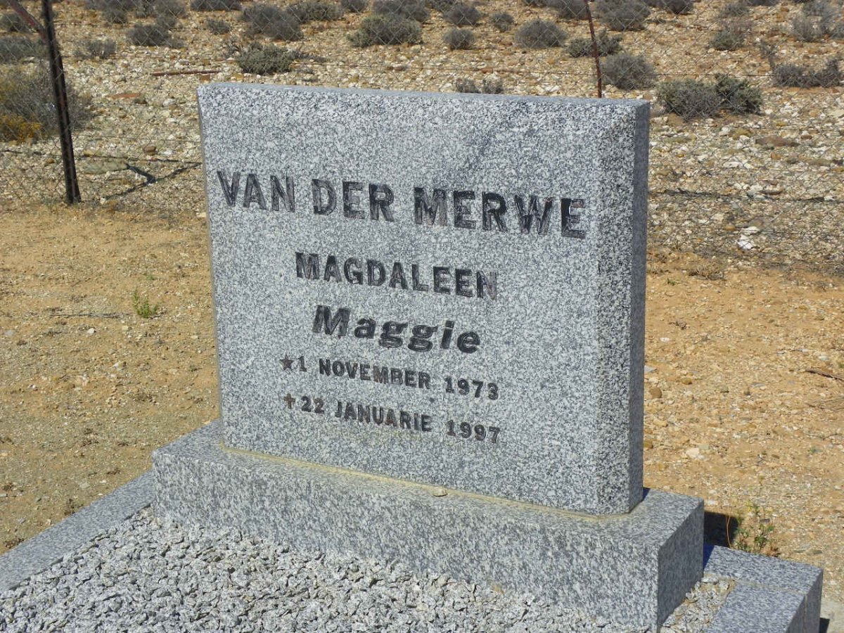 MERWE Magdeleen, van der 1973-1997