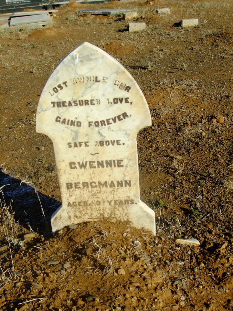 BERGMANN Gwennie