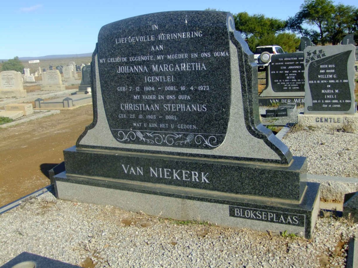NIEKERK Christiaan Stephanus, van 1905- &amp; Johanna Margaretha GENTLE 1904-1973
