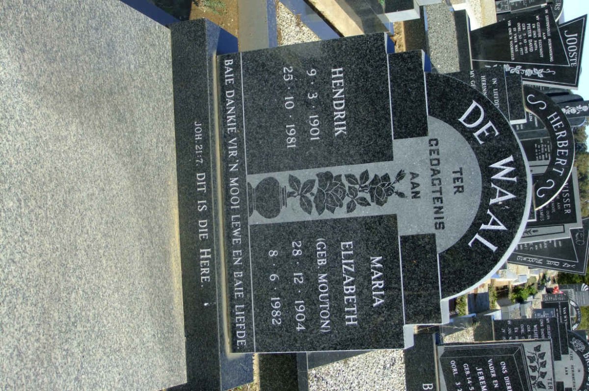 WAAL Hendrik, de 1901-1981 &amp; Maria Elizabeth MOUTON 1904-1982