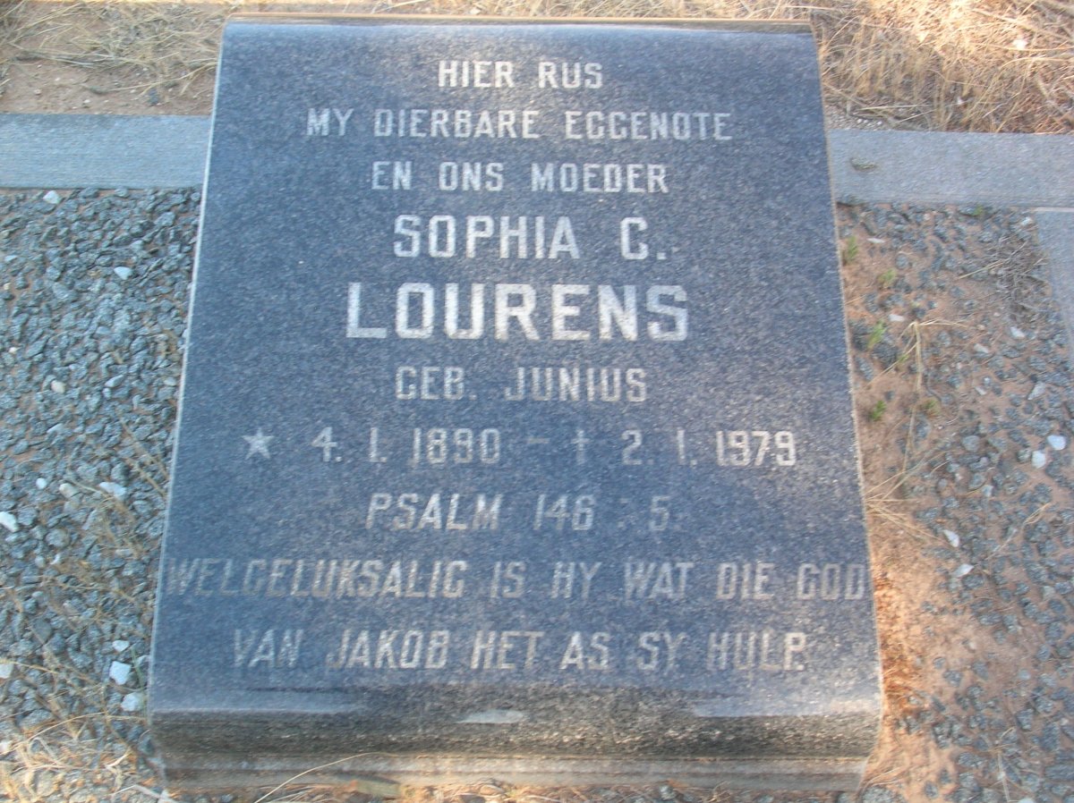 LOURENS Sophia C. nee JUNIUS 1890-1979