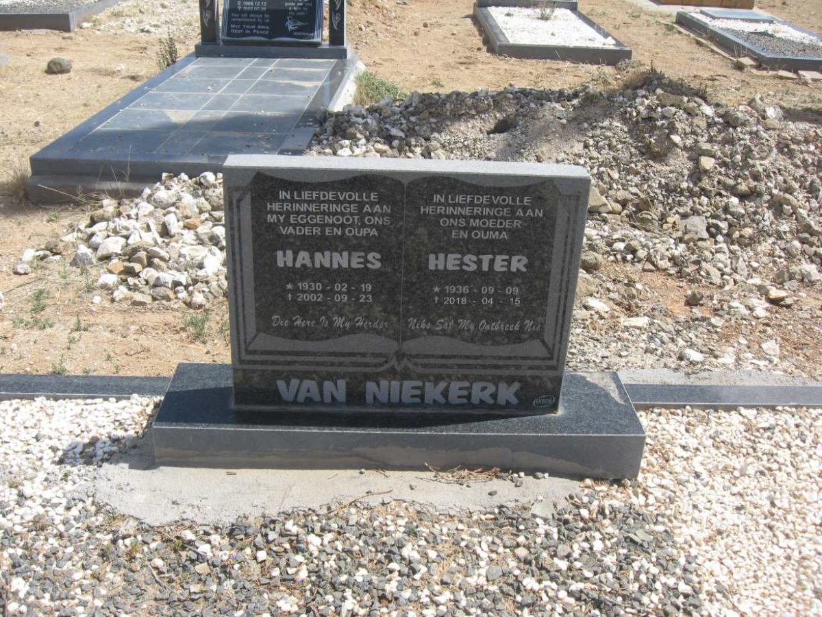 NIEKERK Hannes, van 1930-2002 &amp; Hester 1936-2018