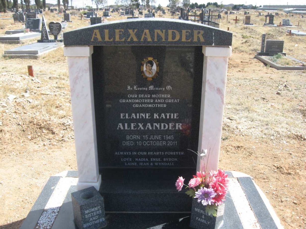 ALEXANDER Elaine Katy 1945-2011