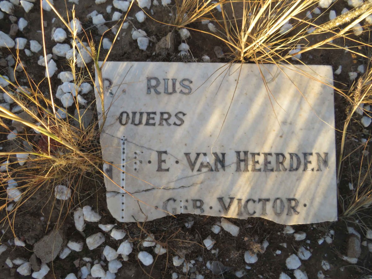 HEERDEN F.E., van nee VICTOR