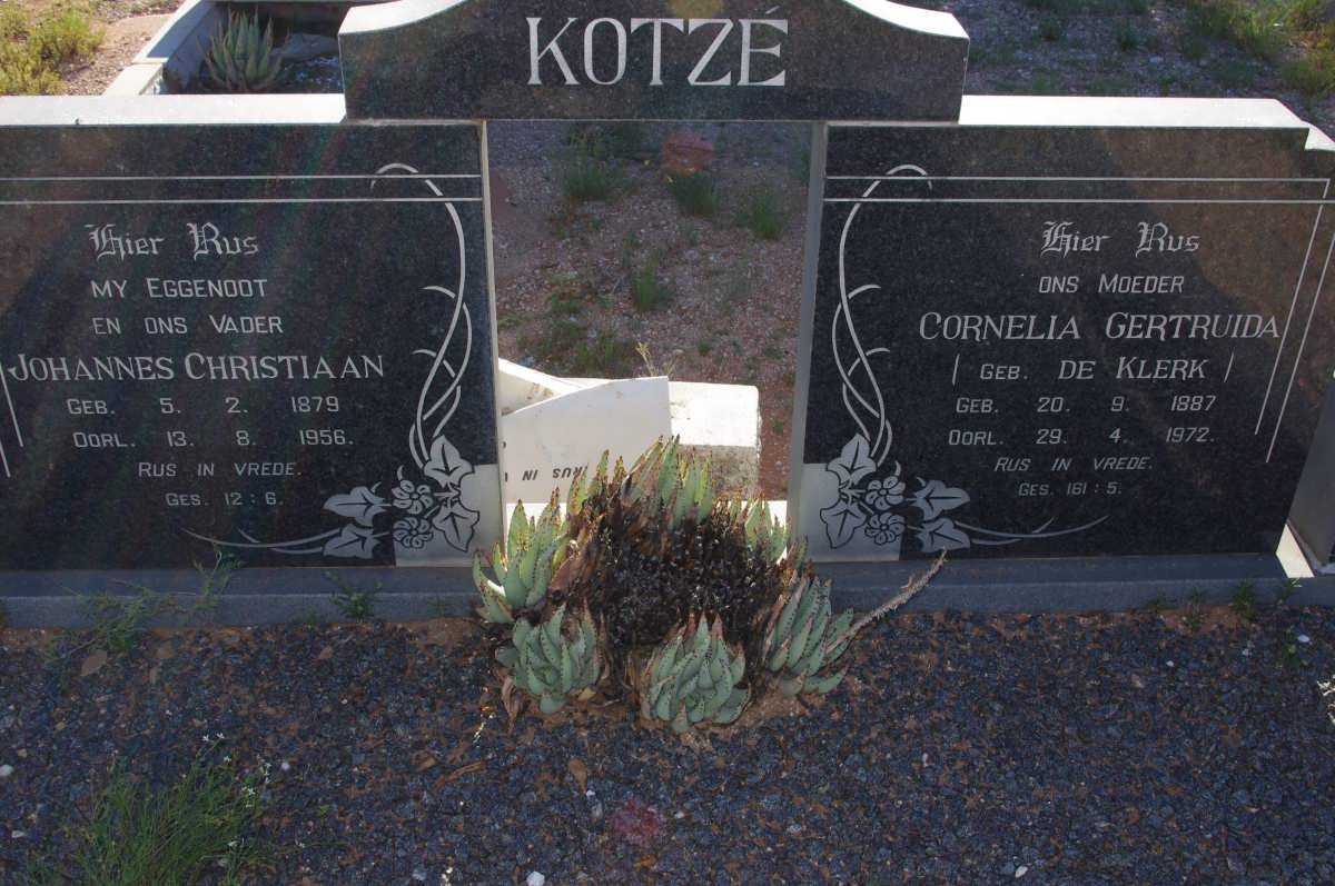 KOTZE Johannes Christiaan 1879-1956 &amp; Cornelia Gertruida DE KLERK 1887-1972