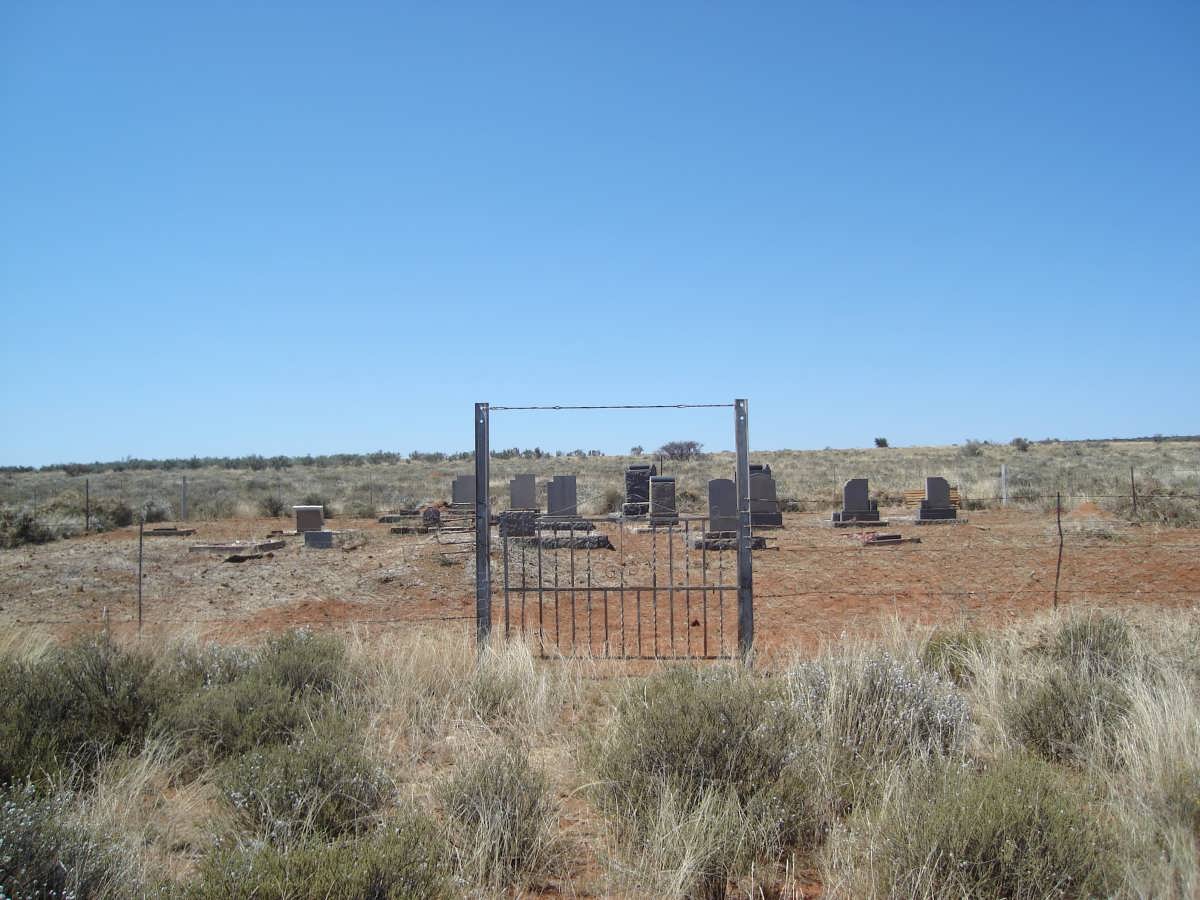 2. Entrance to the cemetery