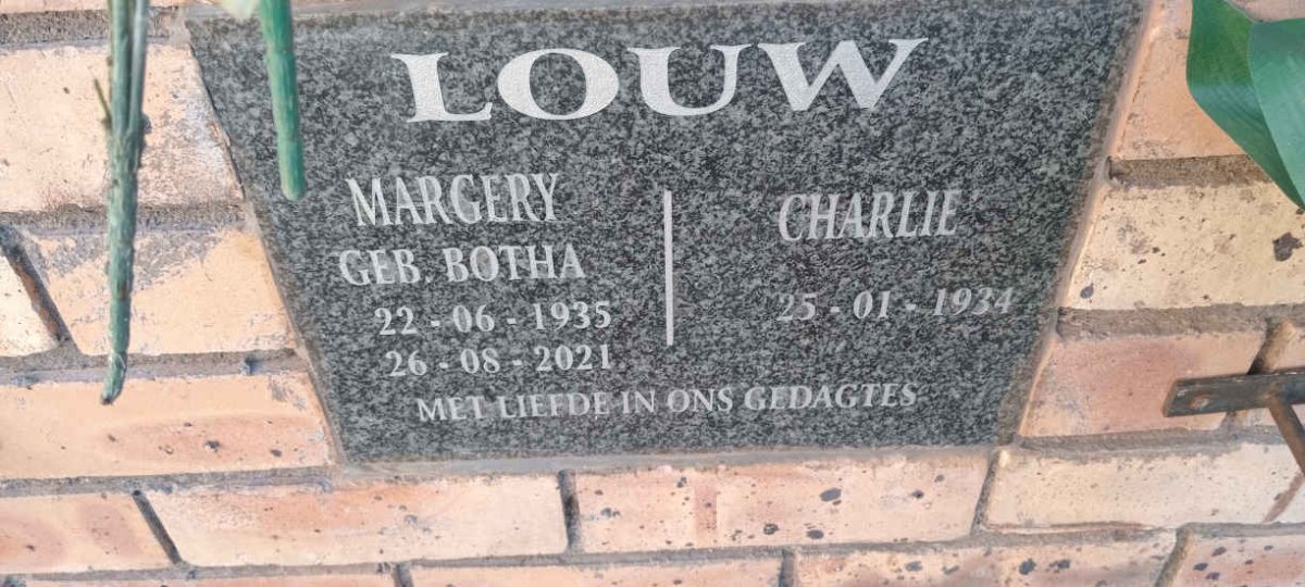 LOUW Charlie 1934- & Margery BOTHA 1935-2021