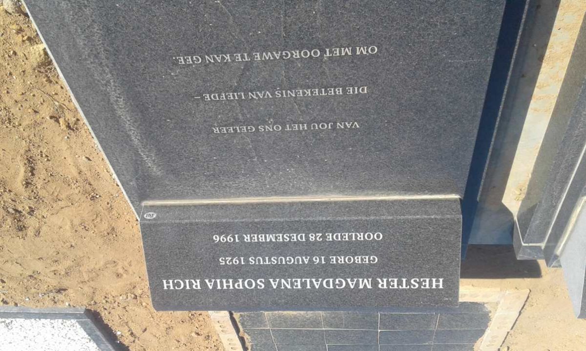 RICH Hester Magdalena Sophia 1925-1996