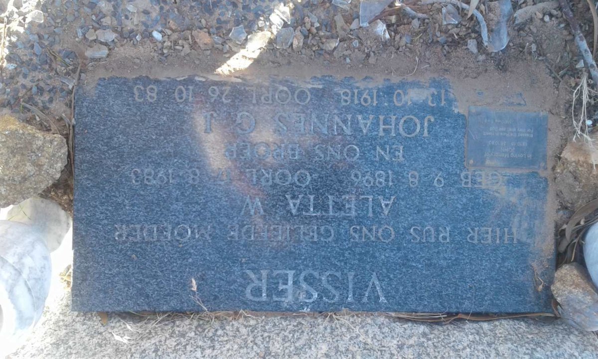 VISSER Adriaan G.G. 1881-1966 &amp; Aletta W. 1896-1983 :: VISSER Johannes G.J. 1918-1983
