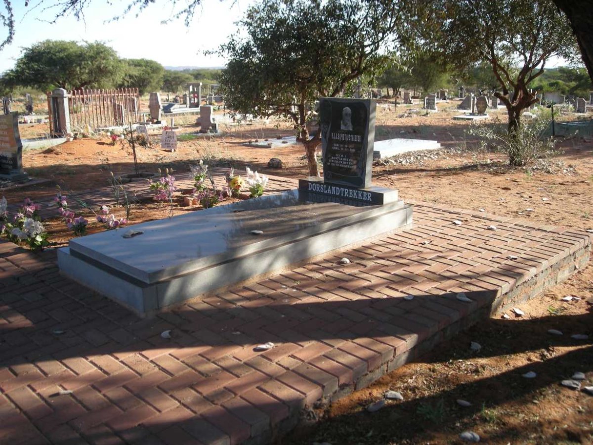 POTGIETER P.J.J.S. 1917-2009
