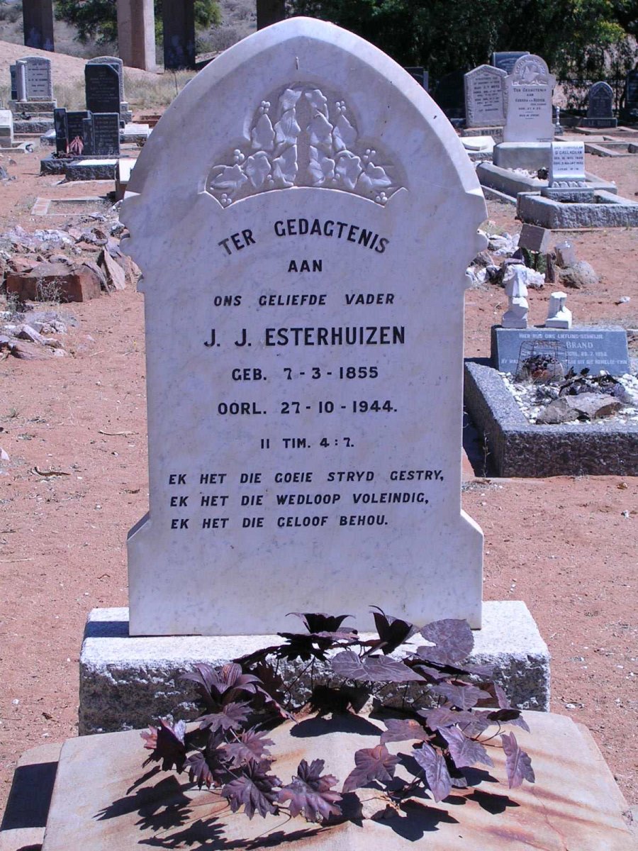 ESTERHUIZEN J.J. 1855-1944