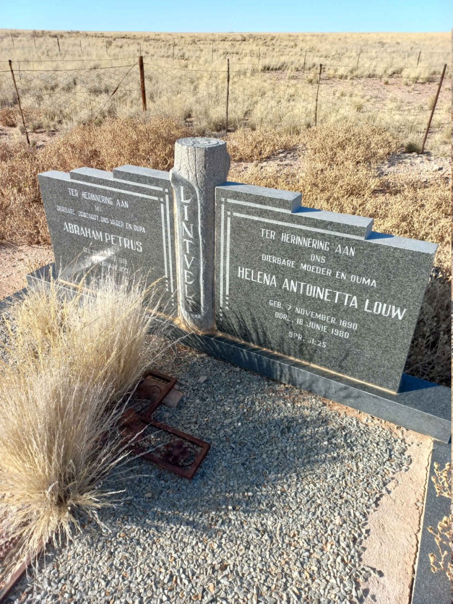 LINTVELT Abraham Petrus 1885-1973 &amp; Helena Antoinetta Louw 1890-1980