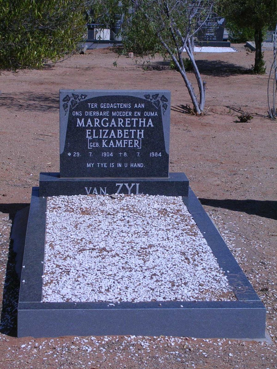 ZYL Margaretha Elizabeth, van geb. KAMFER 1904-1984