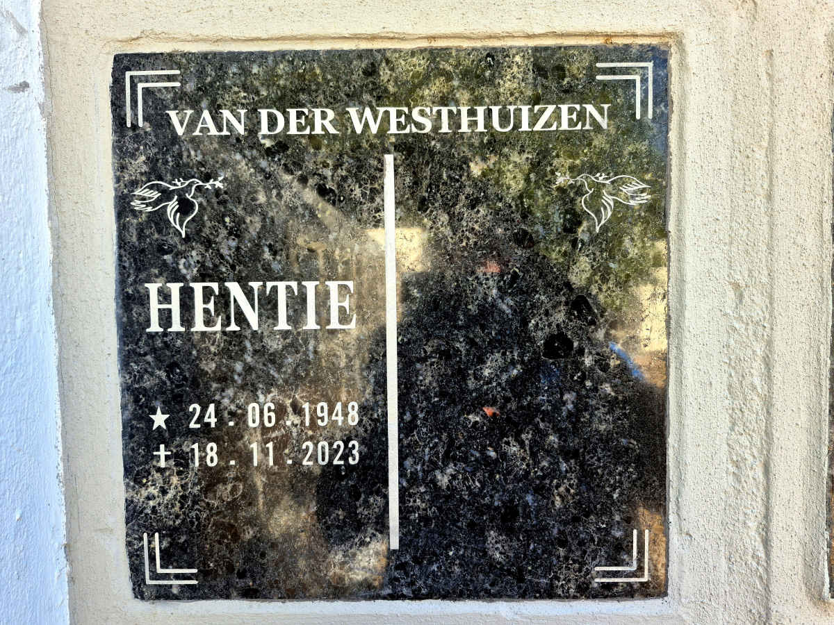 WESTHUIZEN Hentie, van der 1948-2023