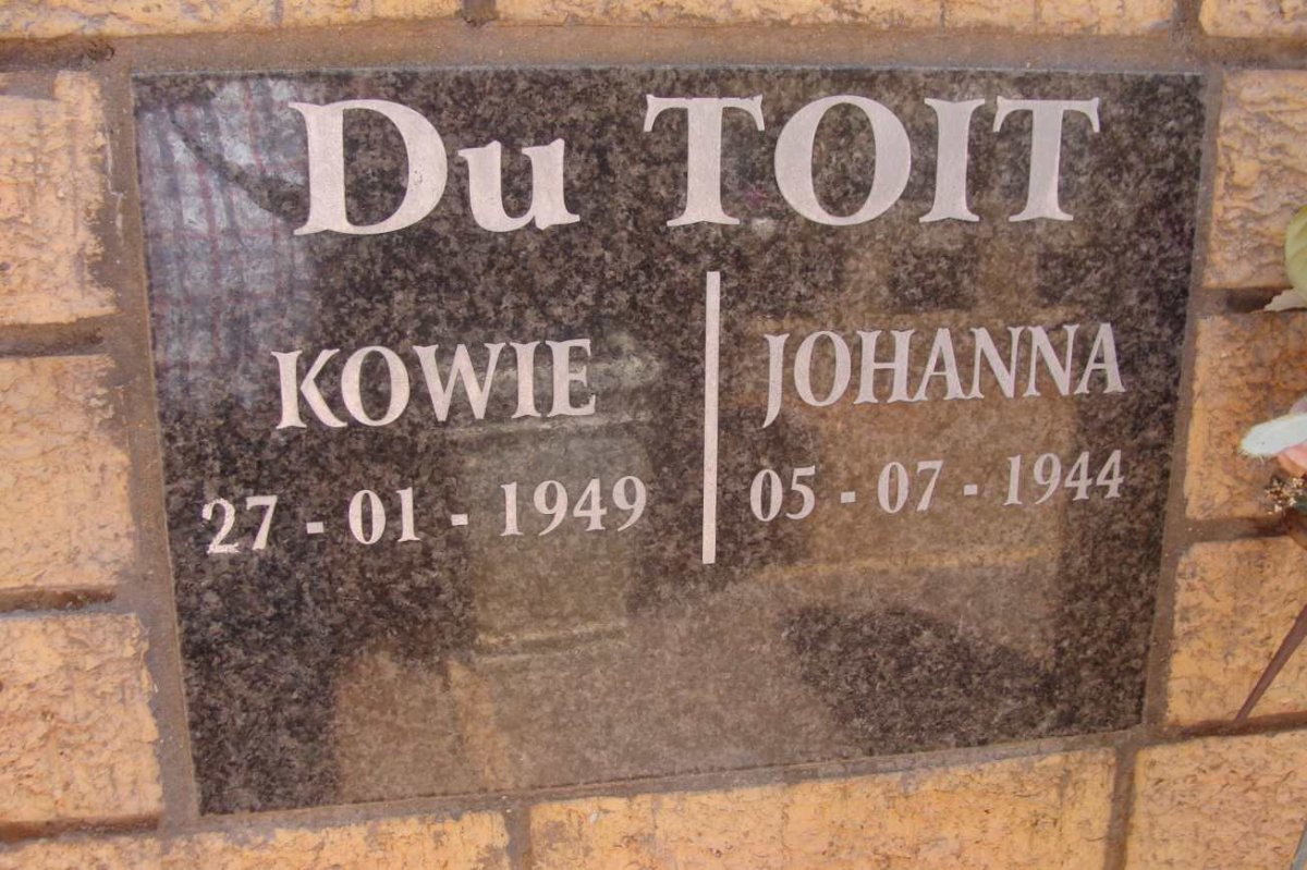 TOIT Kowie, du 1949 &amp; Johanna 1944