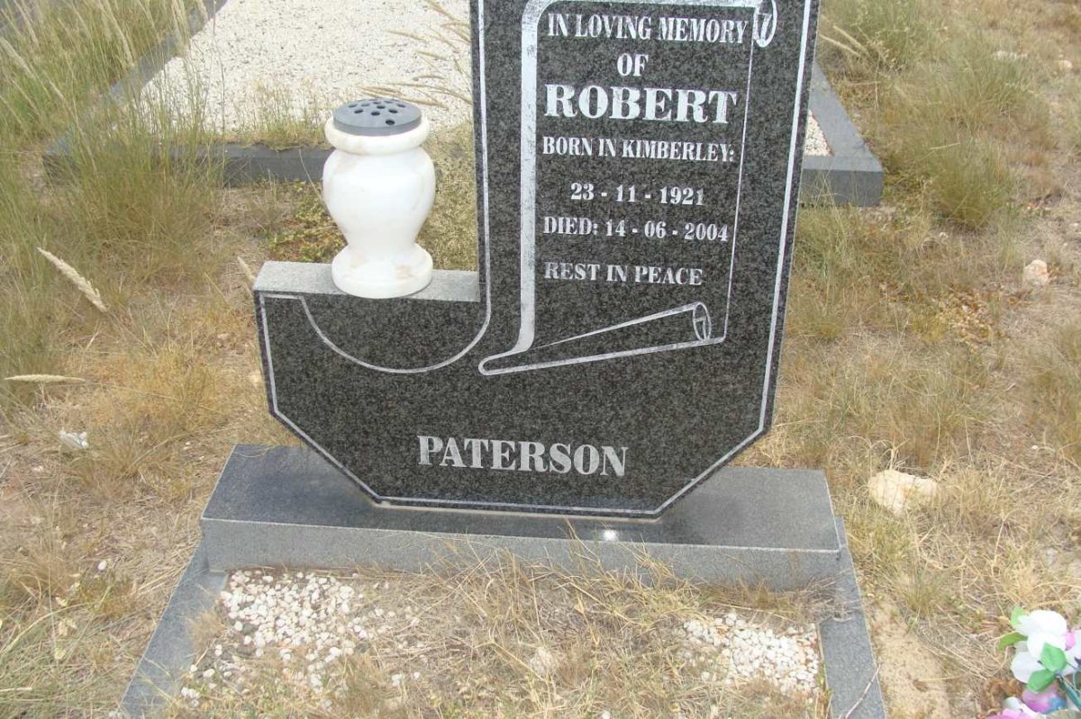 PATERSON Robert 1921-2004