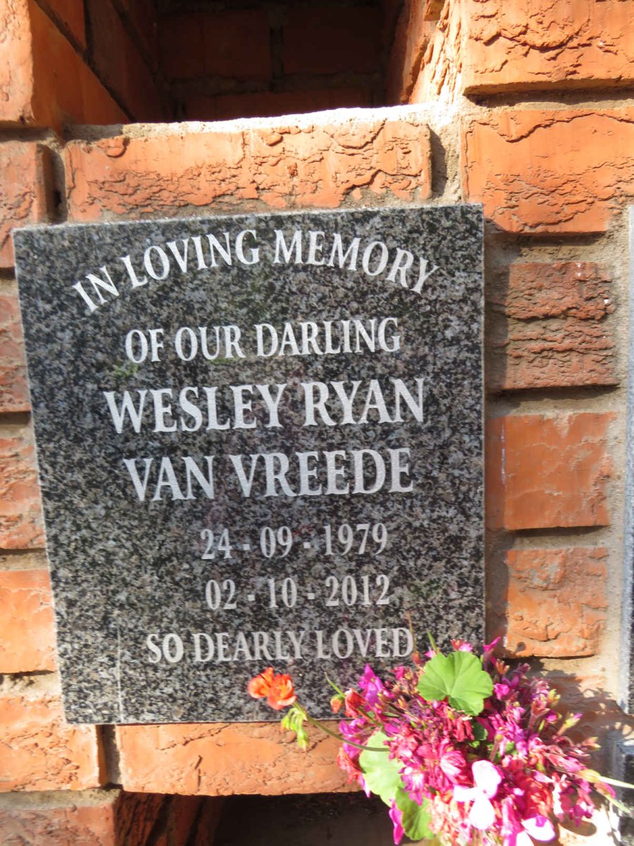 VREEDE Wesley Ryan, van 1979-2012