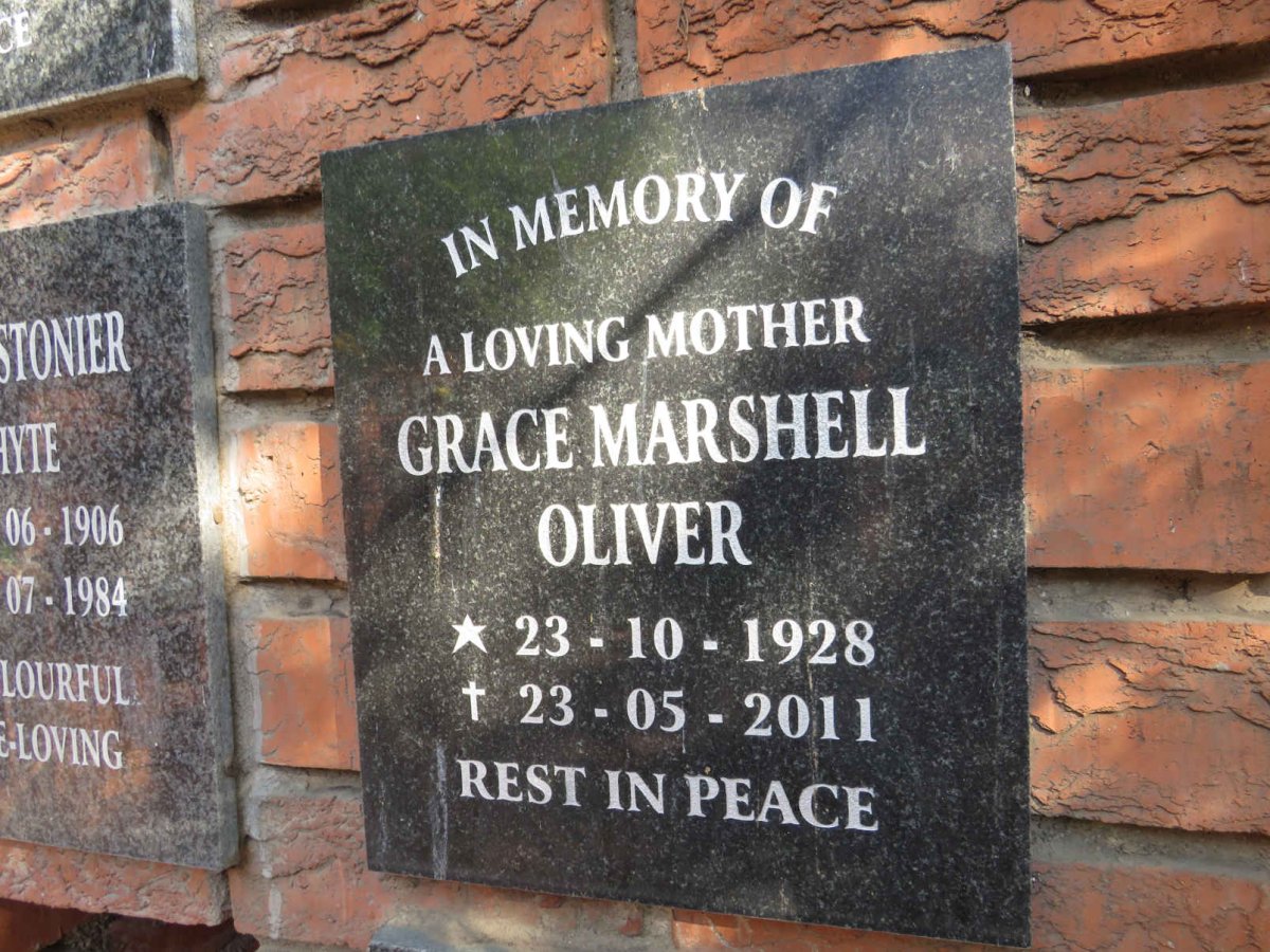 OLIVER Grace Marshell 1928-2011