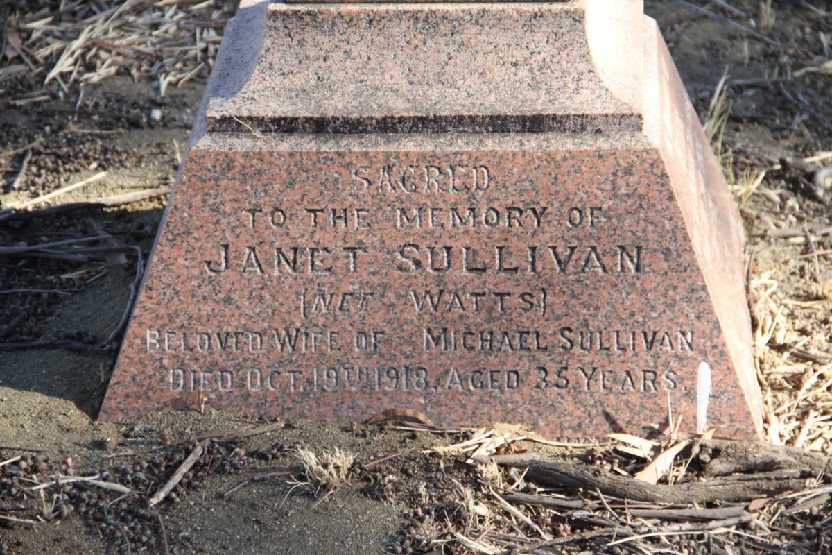 SULLIVAN Janet nee WATTS  -1918