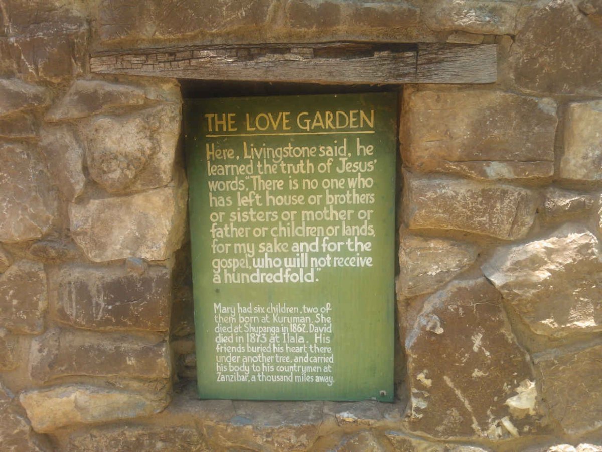 02. Notice at entrance