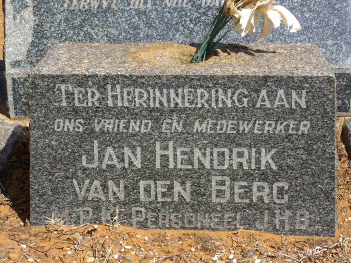 BERG Jan Hendrik, van den 1924-1951