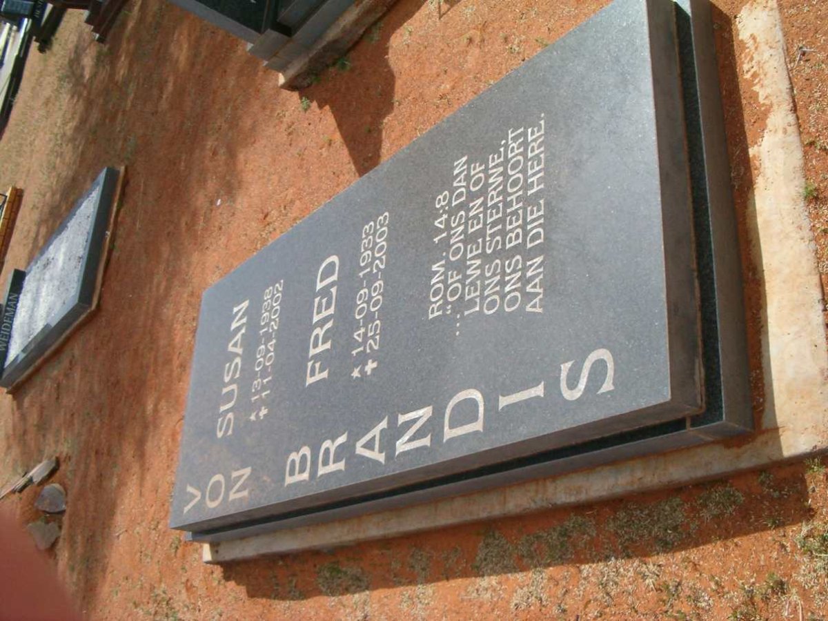 BRANDIS Fred, von 1933-2003 &amp; Susan 1938-2002