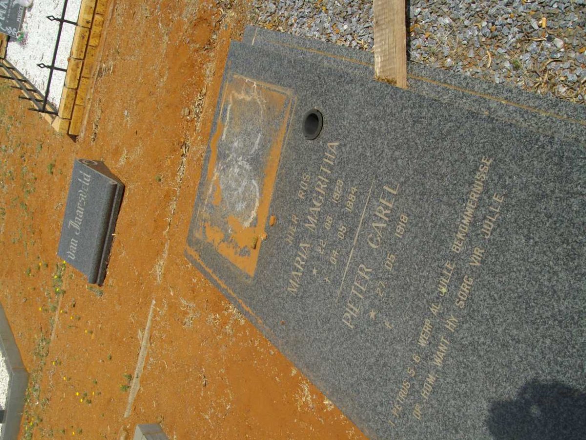 JAARSVELD Pieter Carel, van 1918- &amp; Maria Magritha 1929-1984