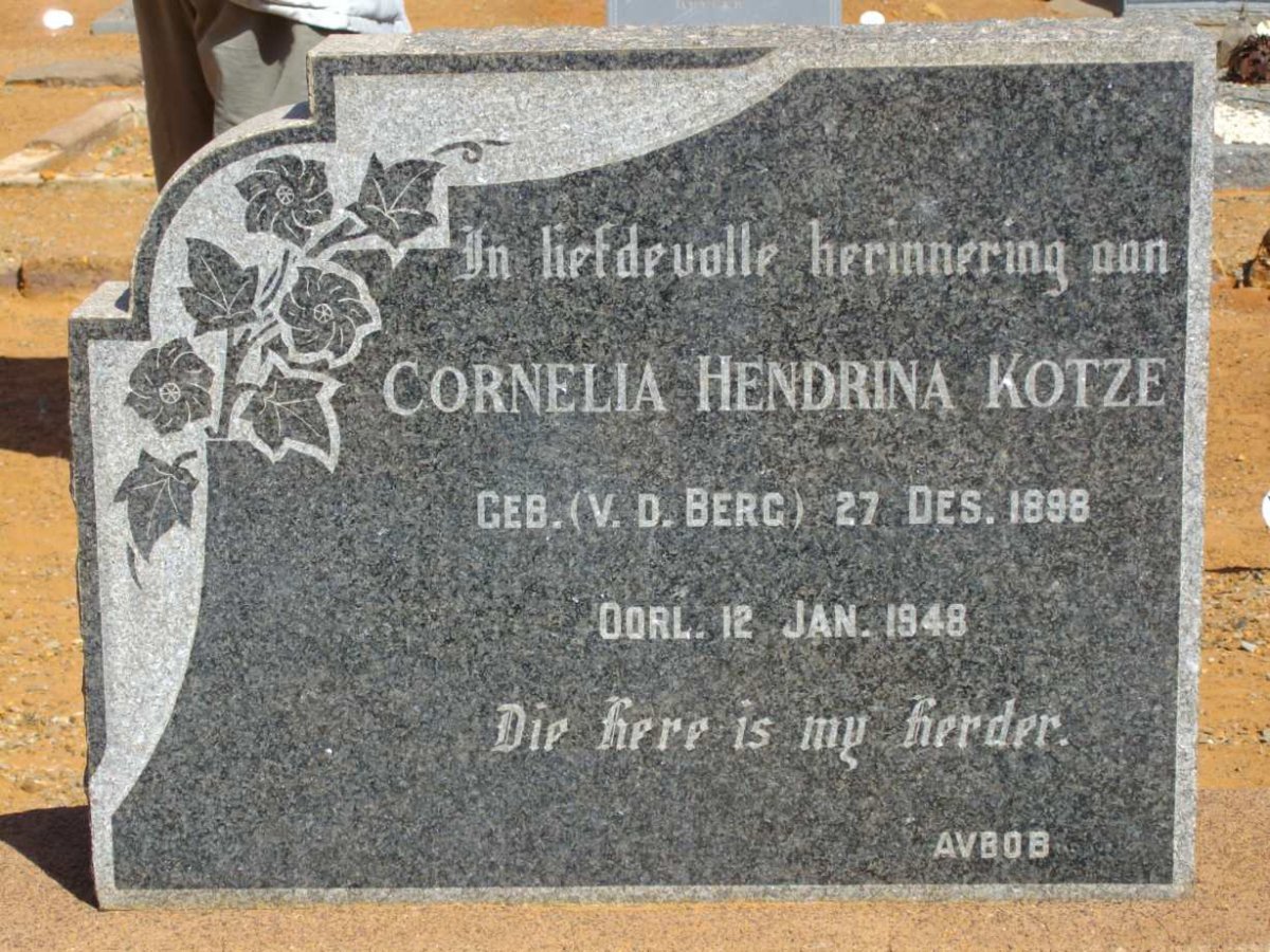 KOTZE Cornelia Hendrina neé VAN DER BERG 1888-1948