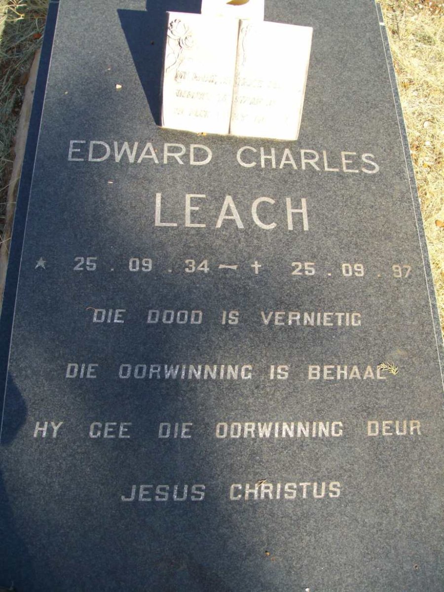 LEACH Edward Charles 1934-1997