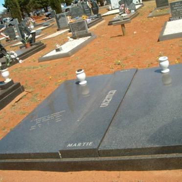RENS Mike 1921-1980 &amp; Martie
