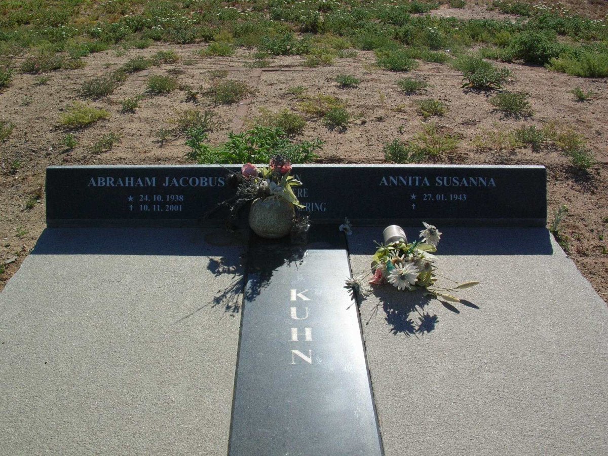 KUHN  Abraham Jacobus 1938-2001 &amp; Annita Susanna 1941-