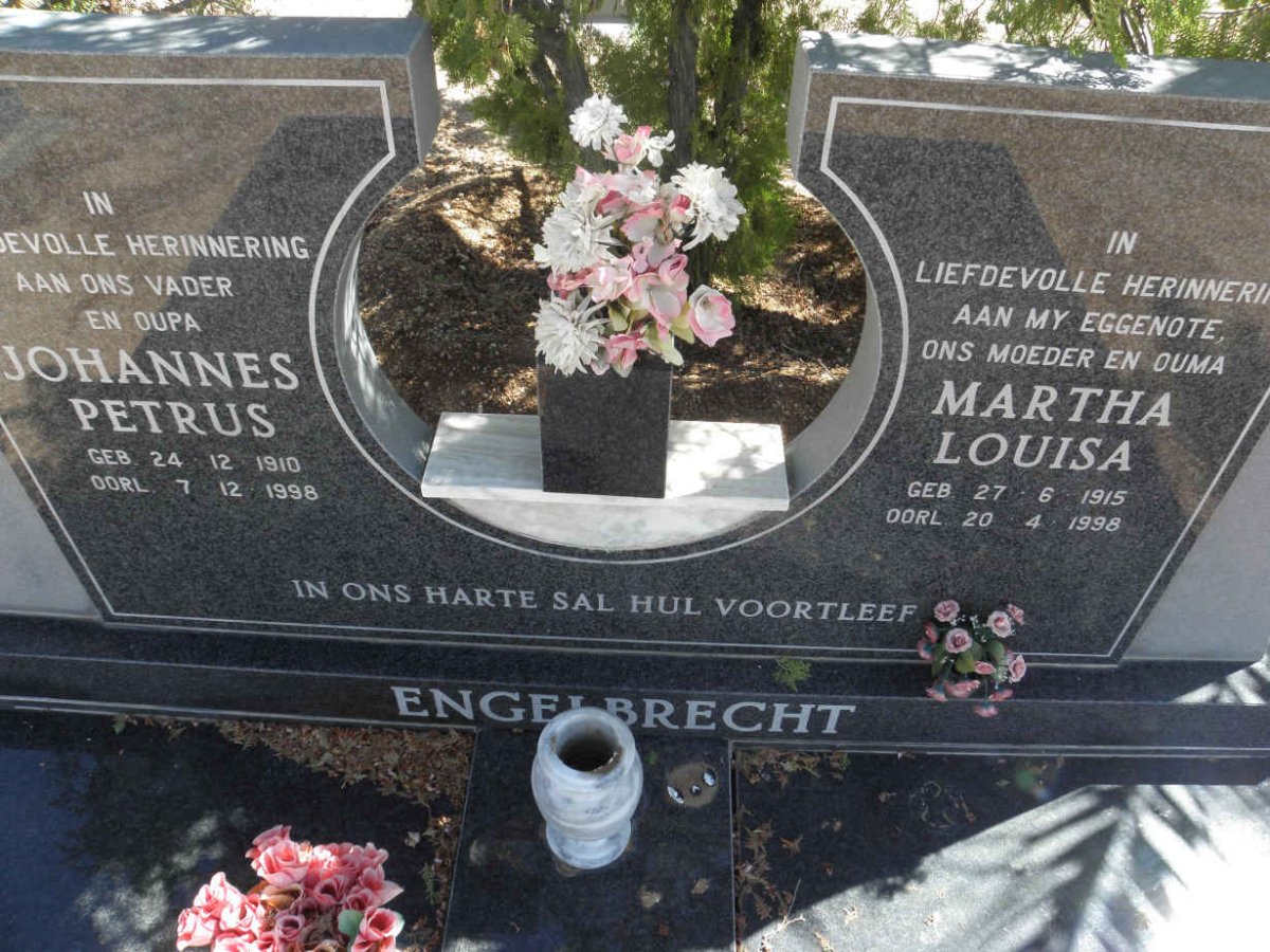 ENGELBRECHT Johannes Petrus 1910-1998 &amp; Martha Louisa 1915-1998