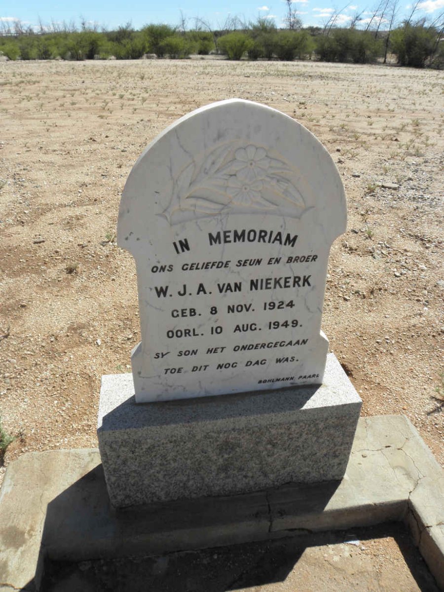 NIEKERK W.J.A., van 1924-1949