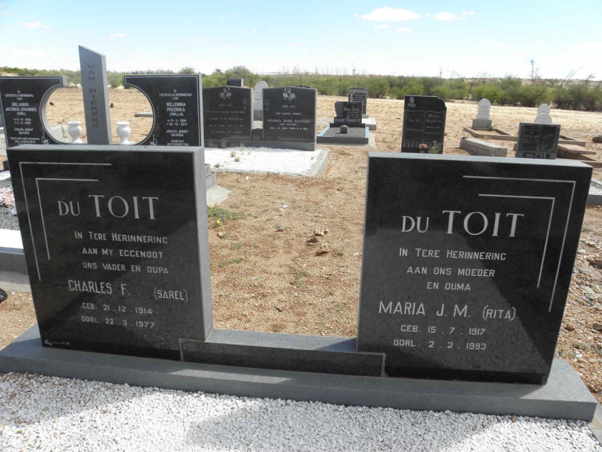 TOIT Charles F., du 1914-1977 &amp; Maria J.M. 1917-1993