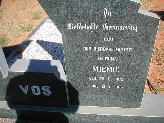 VOS Miemie 1909-1995