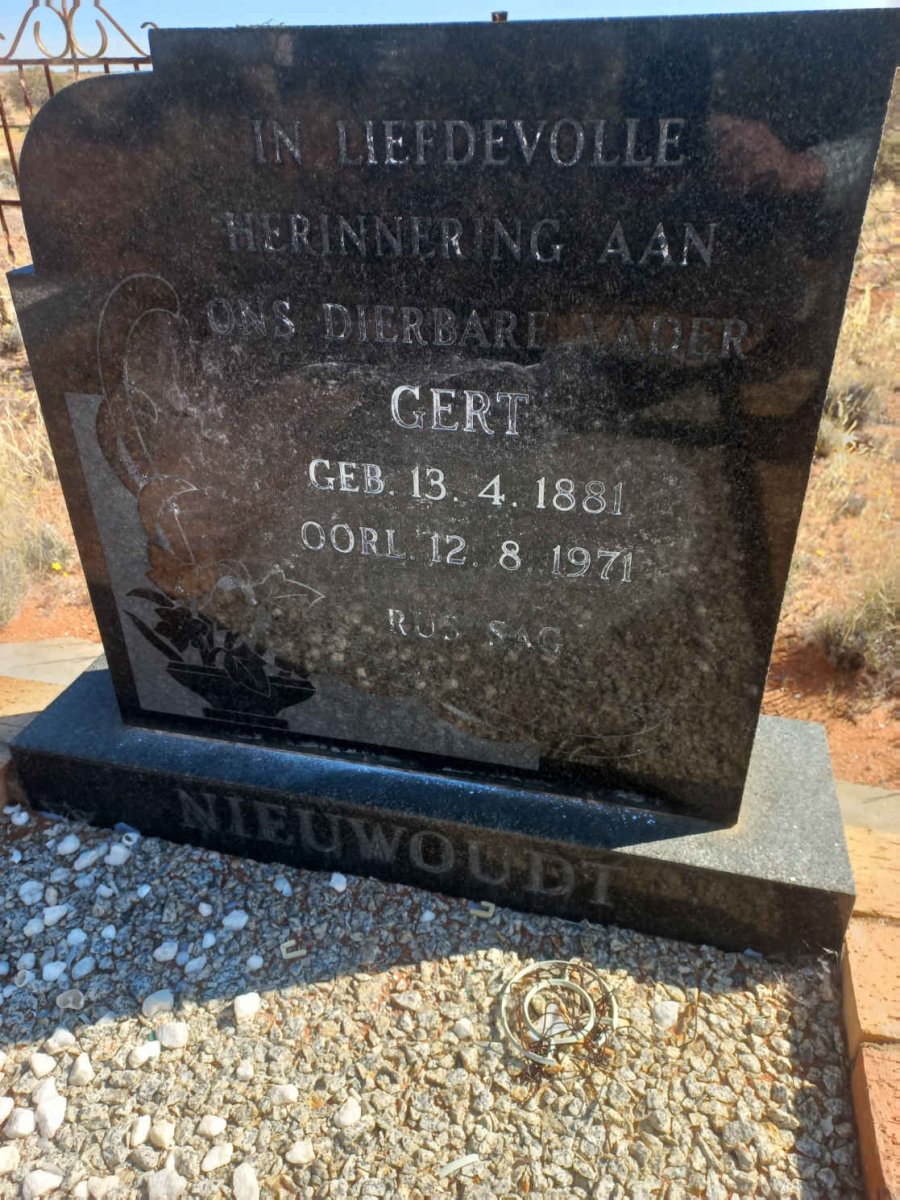 NIEUWOUDT Gert 1881-1971