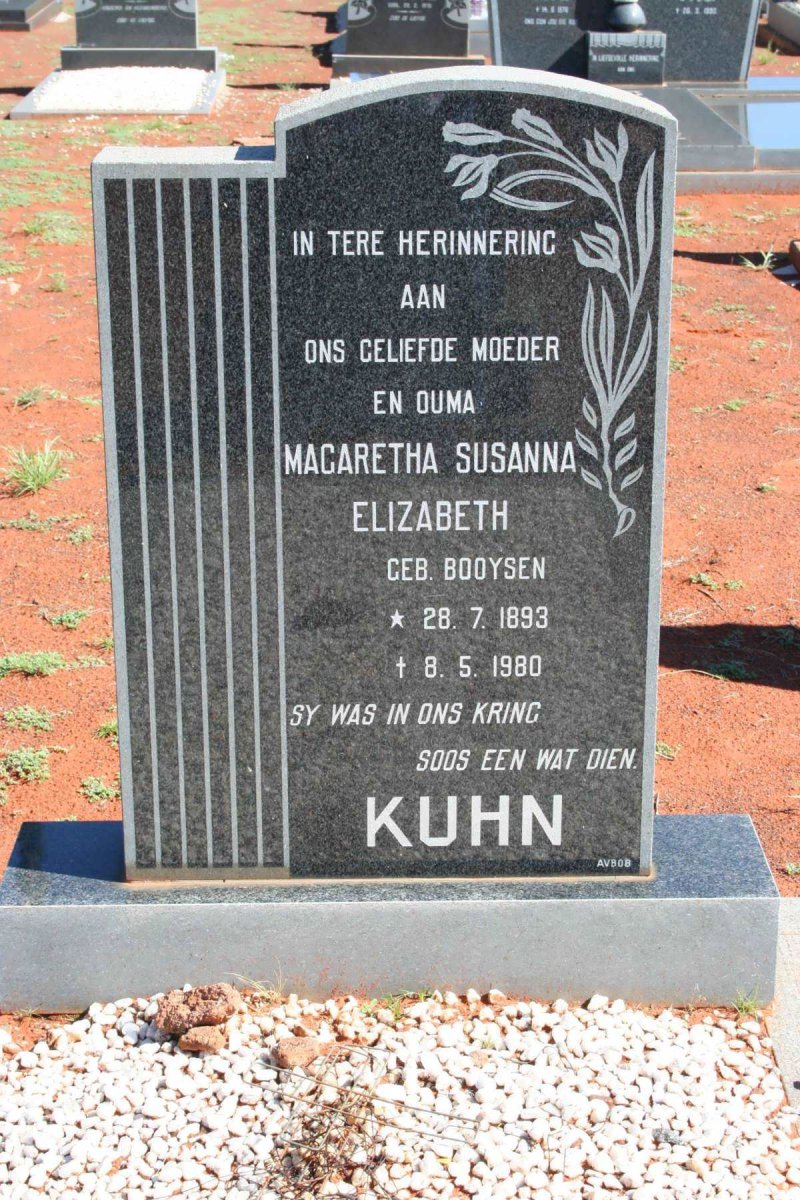 KUHN Magaretha Susanna Elizabeth nee BOOYSEN 1893-1980