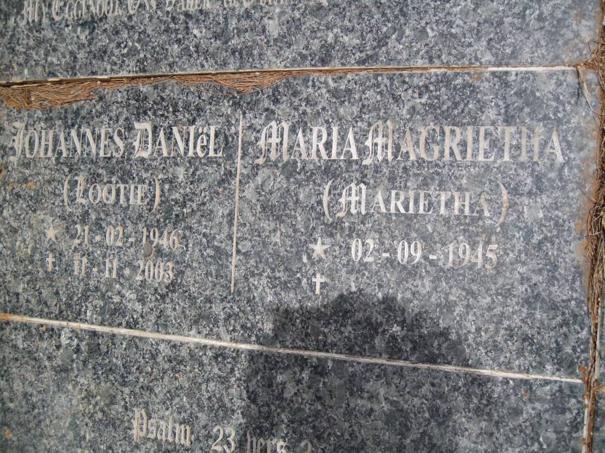 LOOTS Johannes Daniel 1946-2003 &amp; Maria Magrietha 1945-