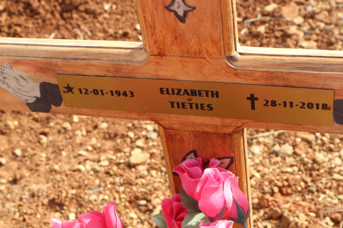 TIETIES Elizabeth 1943-2018