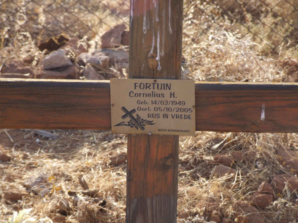 FORTUIN Cornelius H. 1949-2005