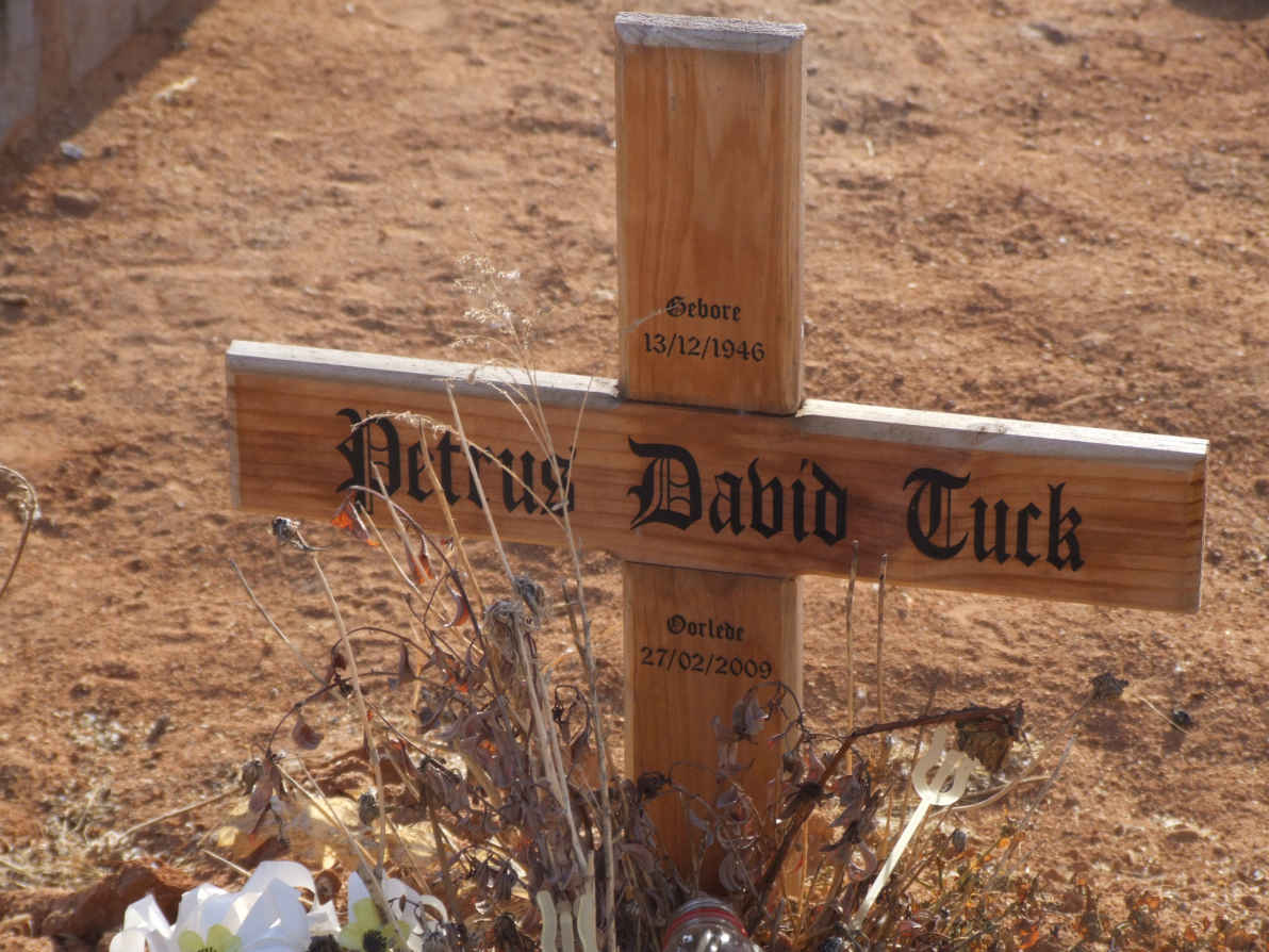 TUCK Petrus David 1946-2009