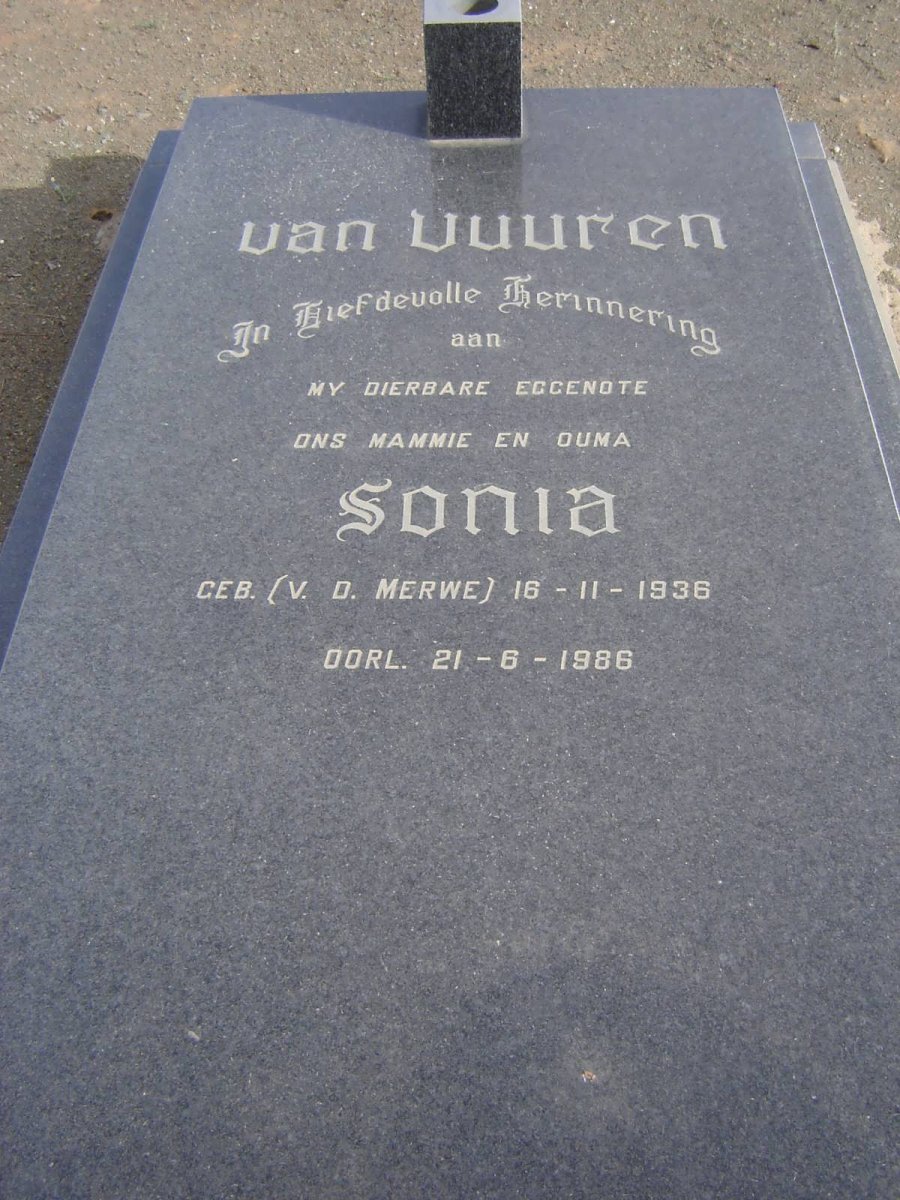 VUUREN Sonia, van nee v.d. MERWE 1936-1986