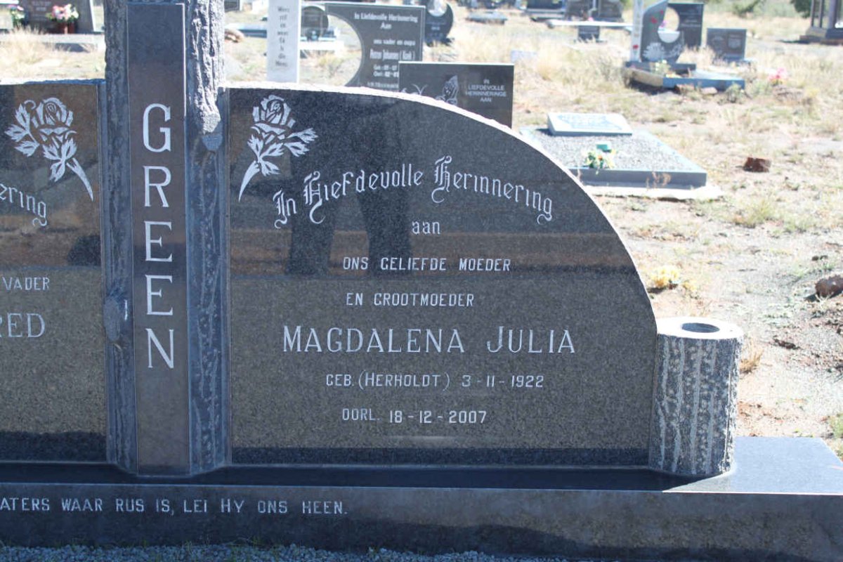 GREEN Magdalena Julia nee HERHOLDT 1922-2007