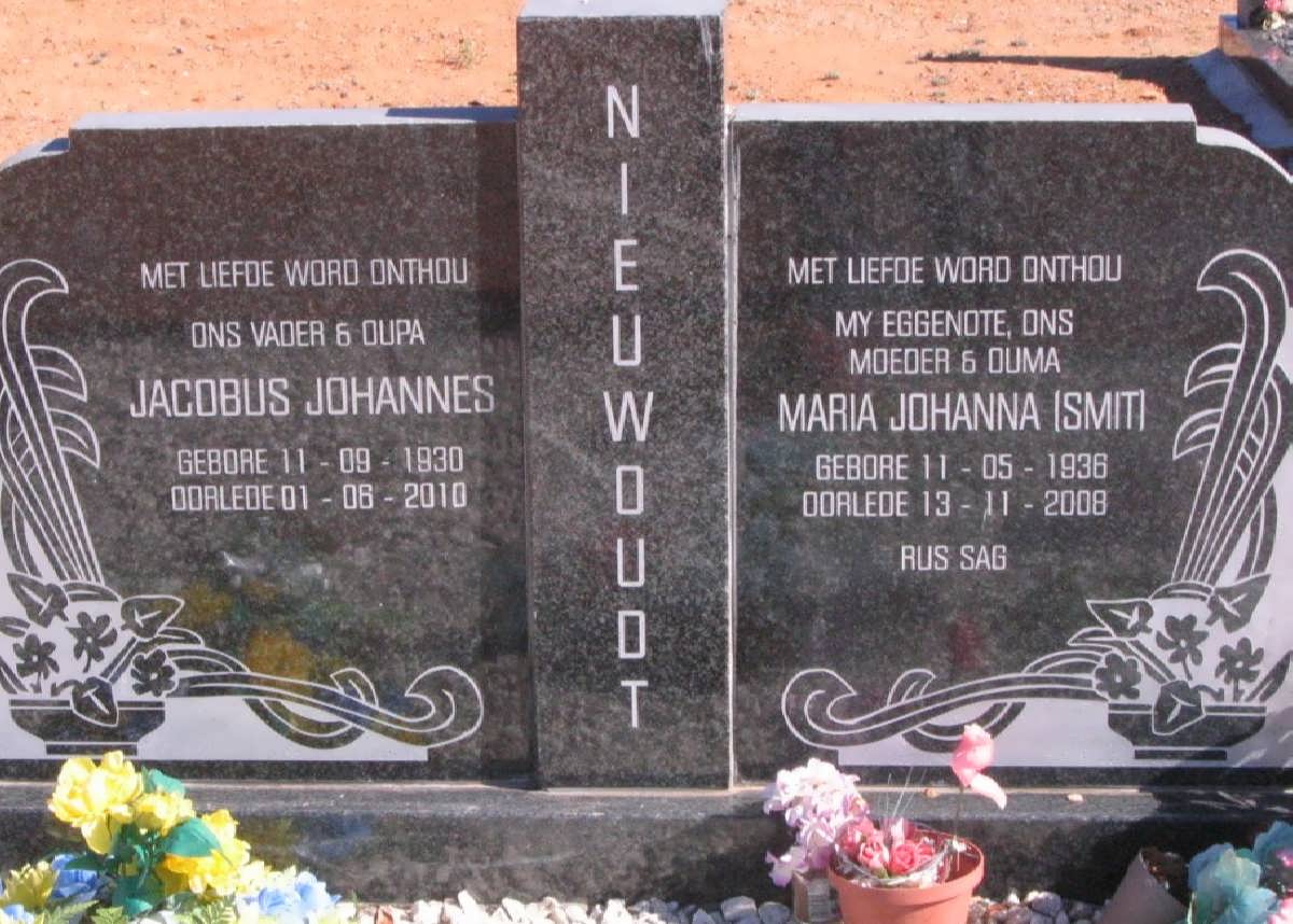 NIEUWOUDT Jacobus Johannes 1930-2010 &amp; Maria Johanna SMIT 1936-2008