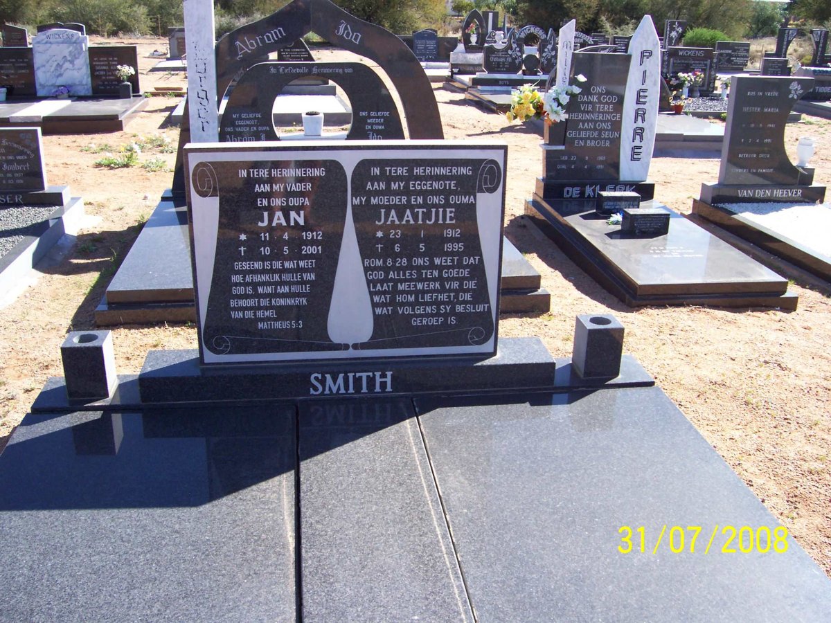 SMITH Jan 1912-2001 &amp; Jaatjie 1912-1995