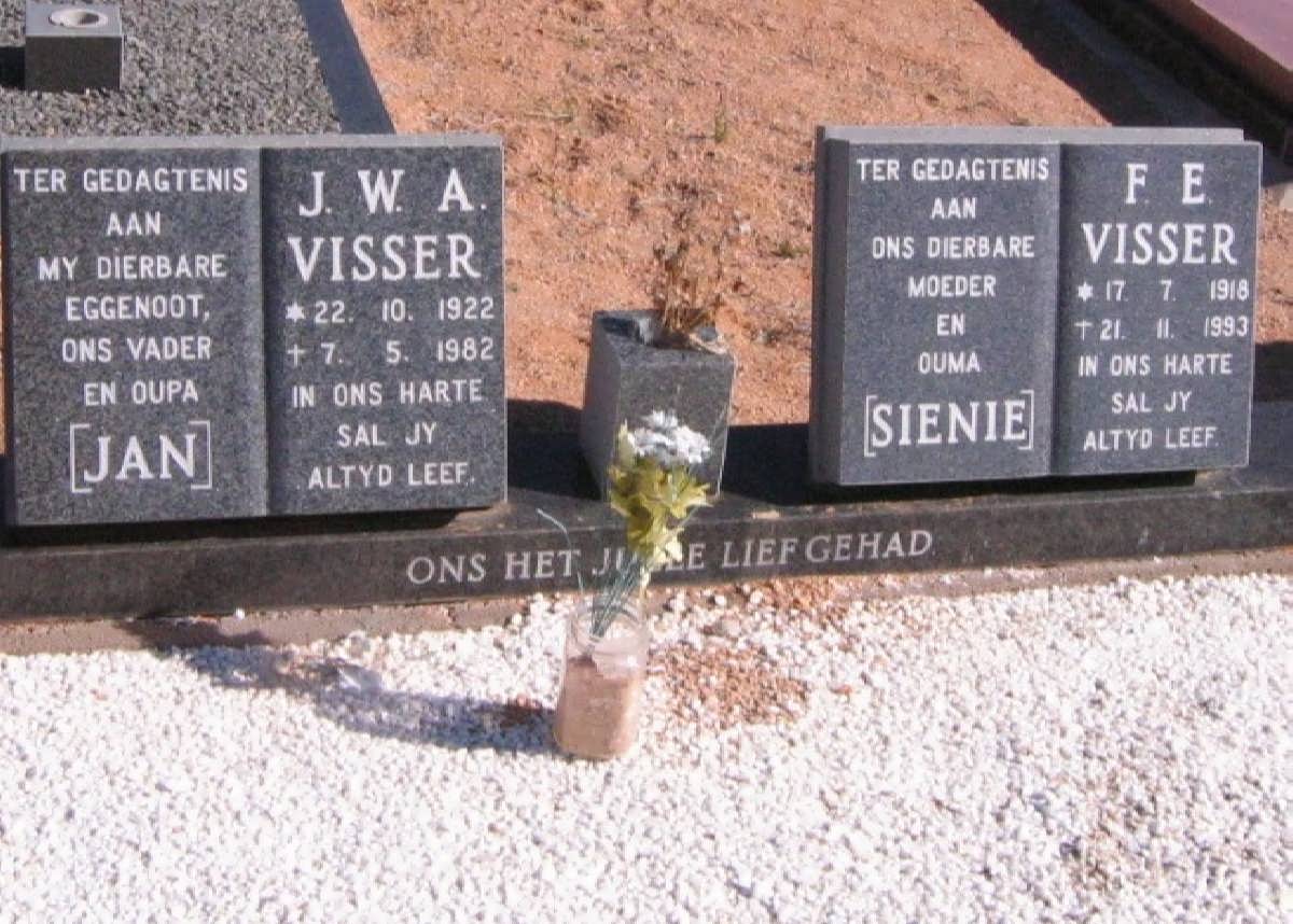VISSER J.W.A. 1922-1982 &amp; F.E. 1918-1993