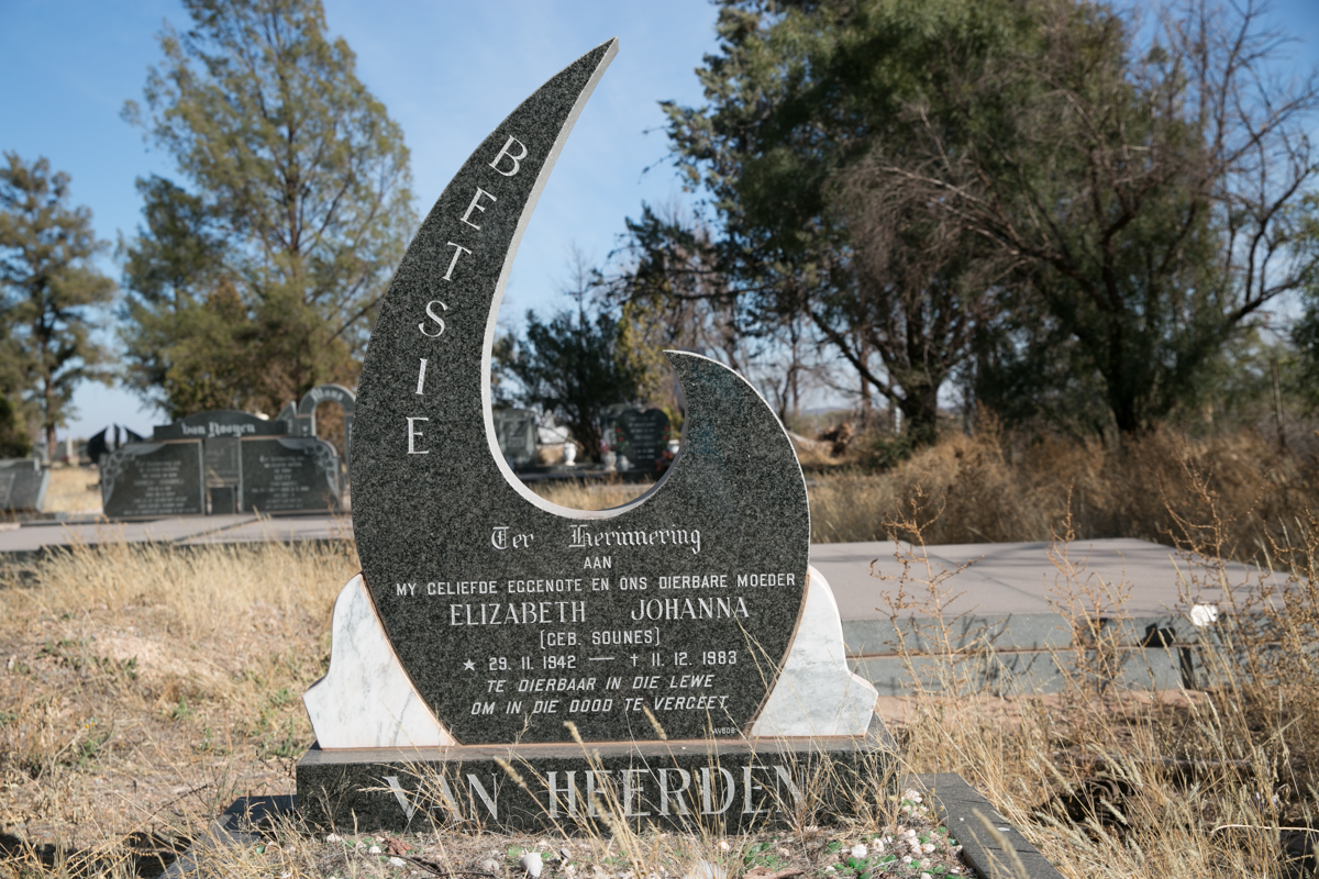 HEERDEN Elizabeth Johanna, van nee SOUNES 1942-1983